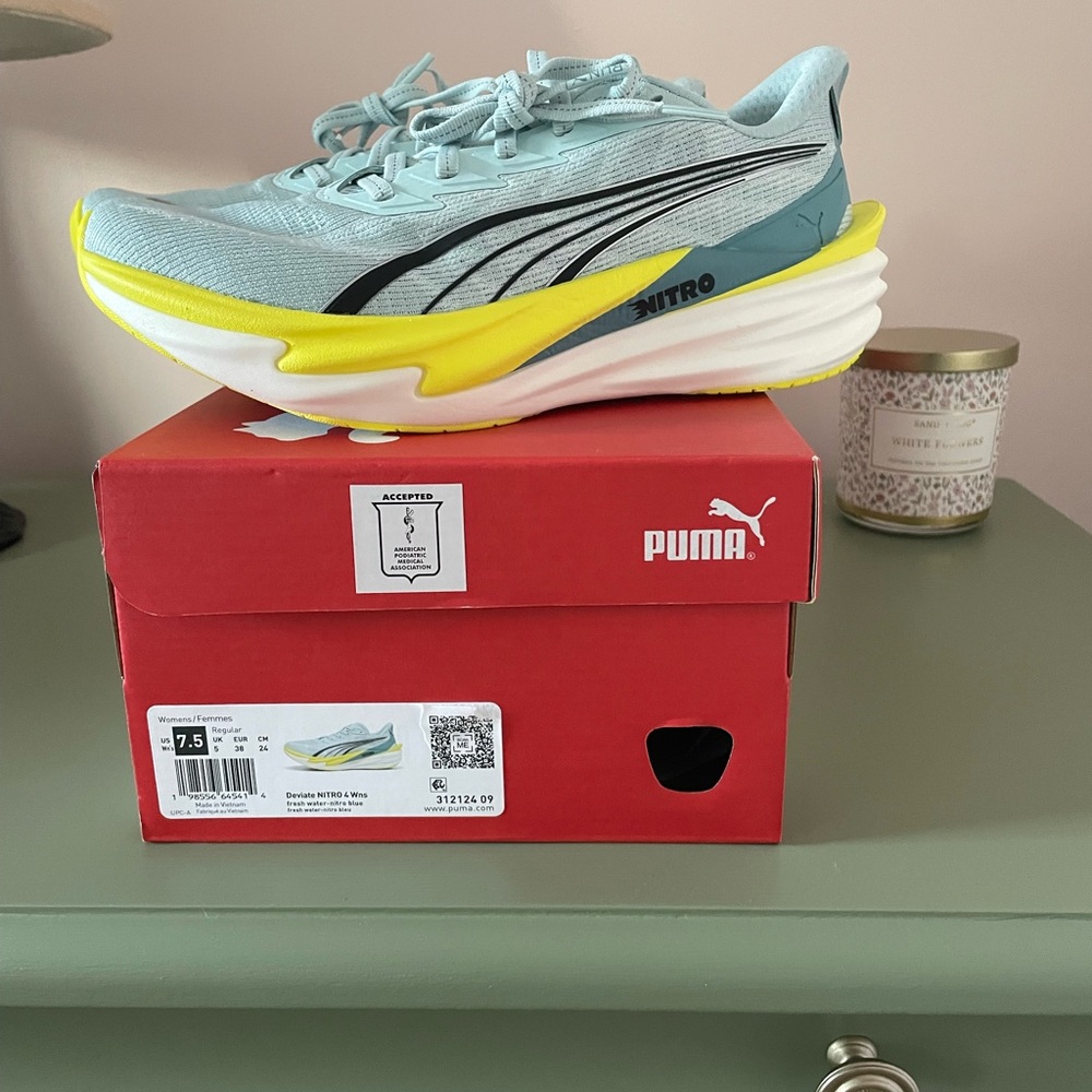 Puma Deviate Nitro 4 Women’s 7.5 - NEW